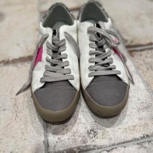 ShuShop Sneakers